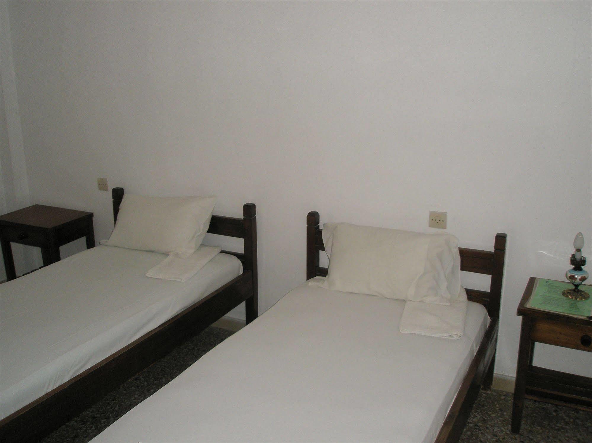 Faliraki Apartments بينيتسيس المظهر الخارجي الصورة